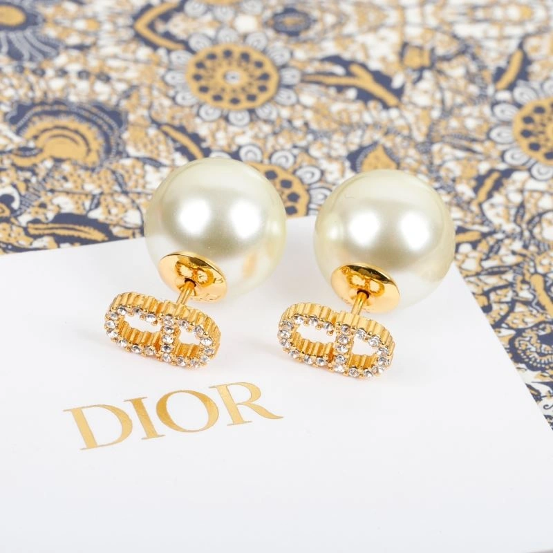 Christian Dior Earrings SmartChoice 235766