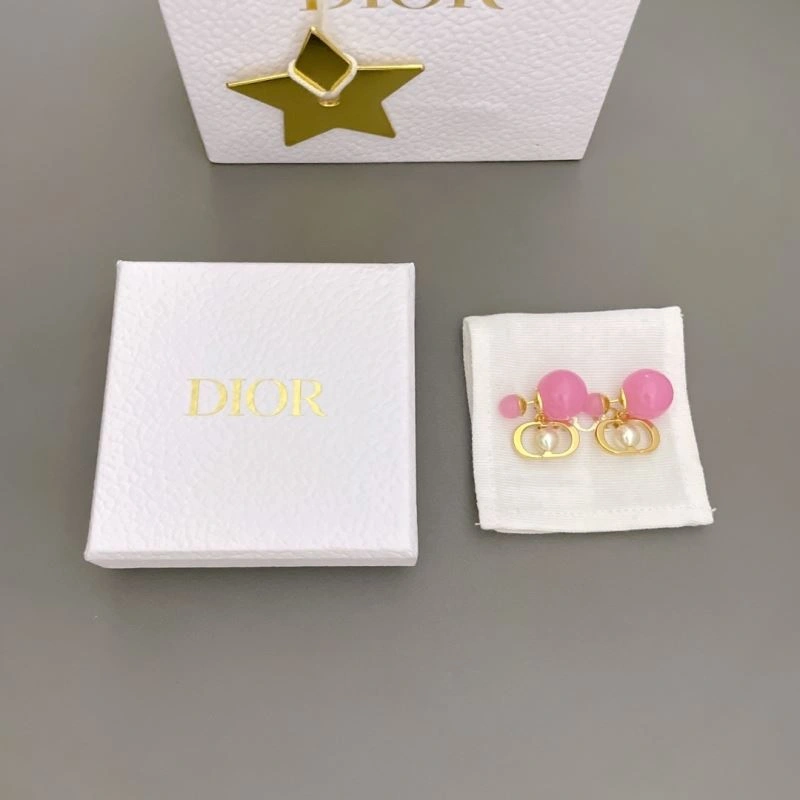 Vibrant Christian Dior Earrings 235789