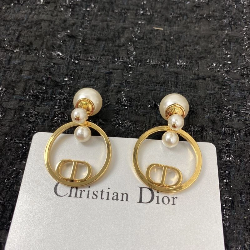 Christian Dior Earrings Snug 235772