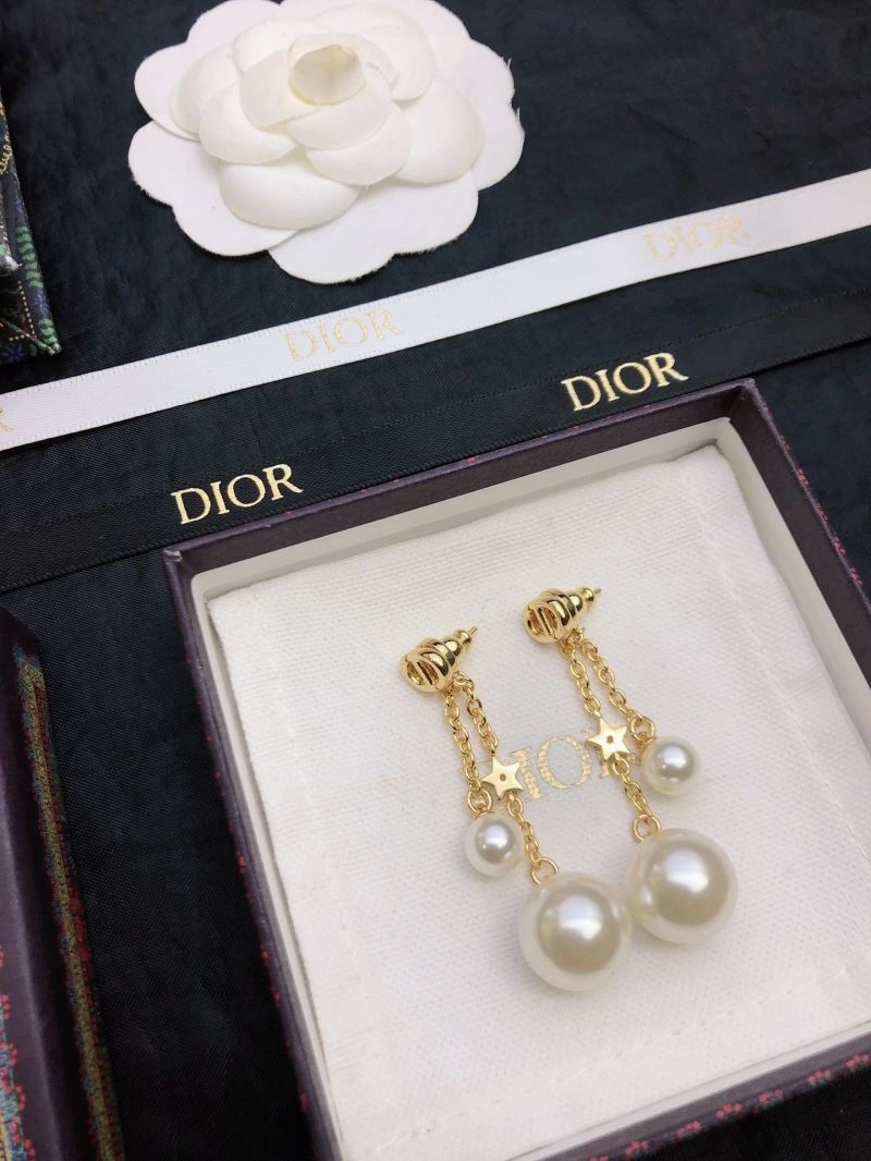 Christian Dior Earrings MoistureWicking 235783