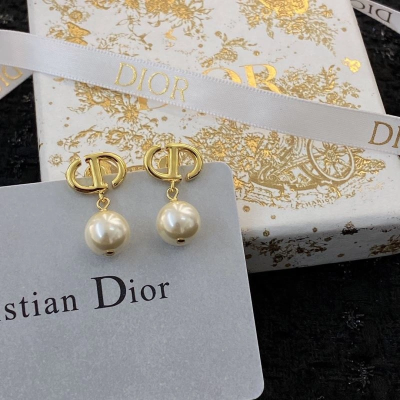 Christian Dior Earrings Resilient 236350