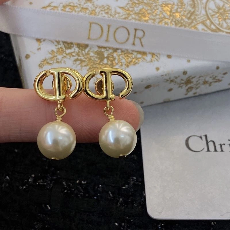 Christian Dior Earrings Resilient 236350