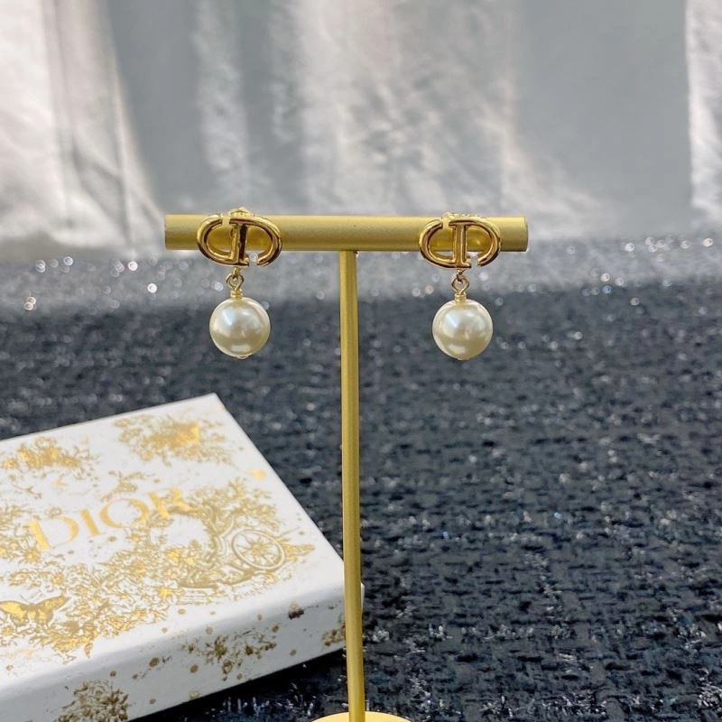 Christian Dior Earrings Resilient 236350