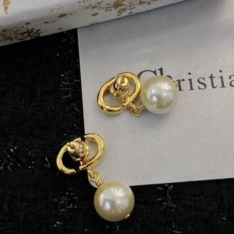 Christian Dior Earrings Resilient 236350