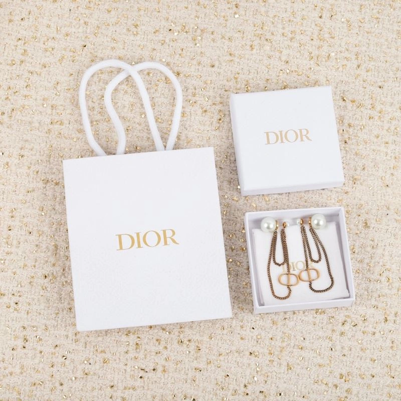 Christian Dior Earrings Sophisticated 236341