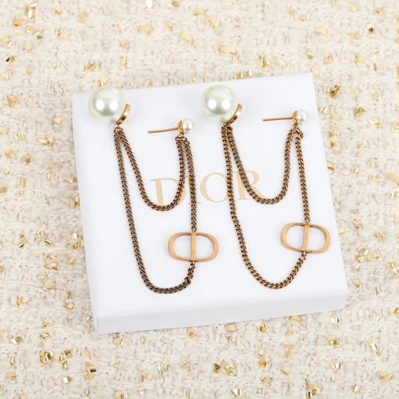 Christian Dior Earrings Sophisticated 236341
