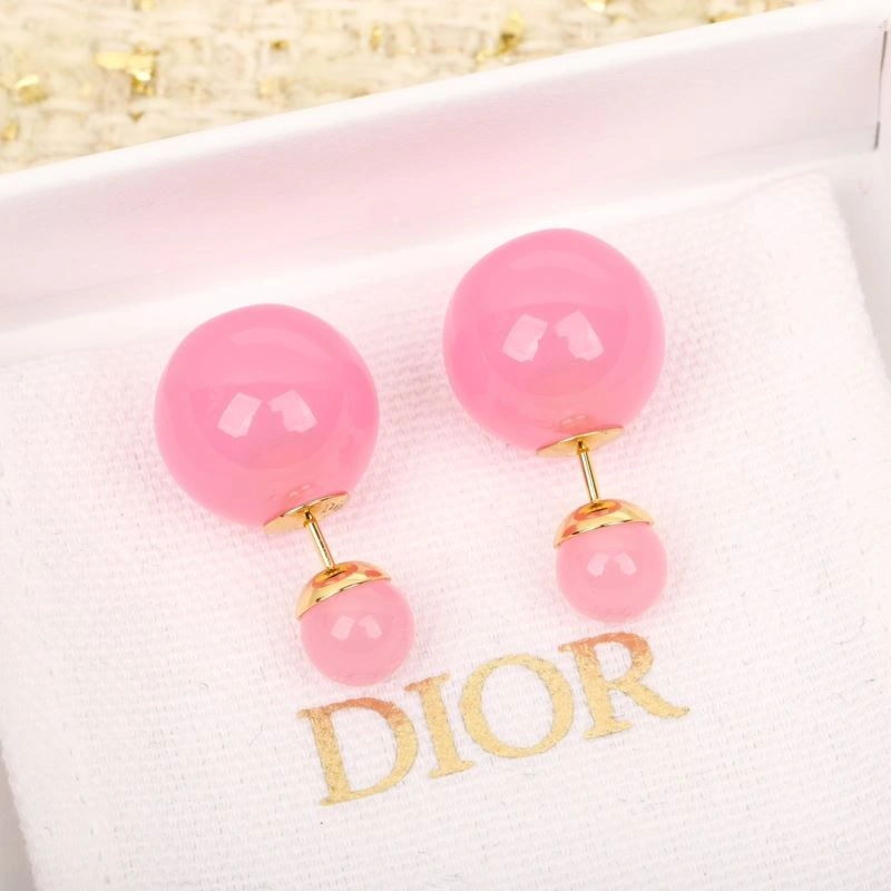 Fashionable Christian Dior Earrings 236330