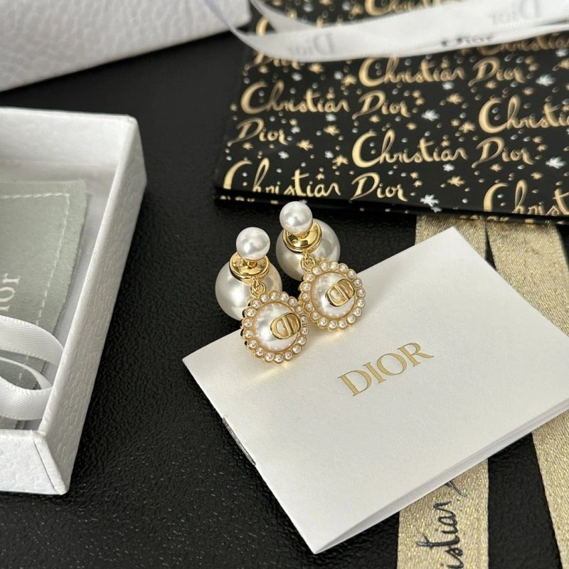 Christian Dior Earrings SoftTouch 236323