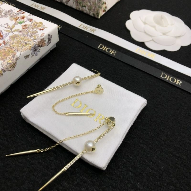 Trendy Christian Dior Earrings 236318