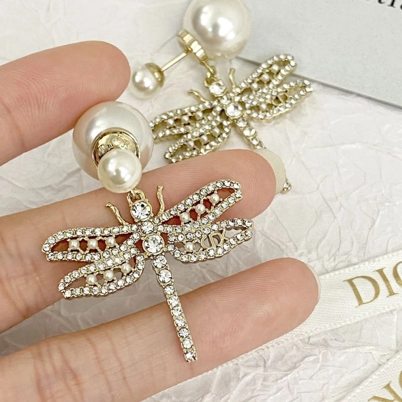 Timeless Christian Dior Earrings 236394