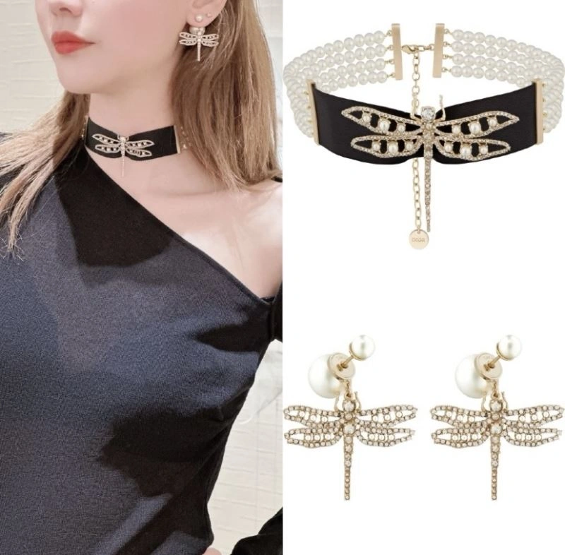 Timeless Christian Dior Earrings 236394