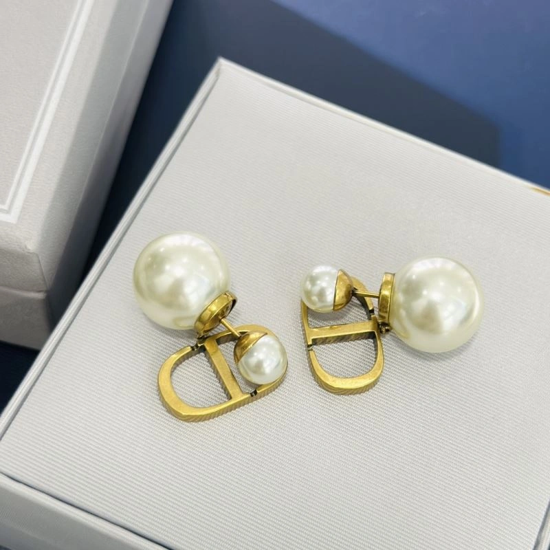 Christian Dior Earrings TravelReady 236309