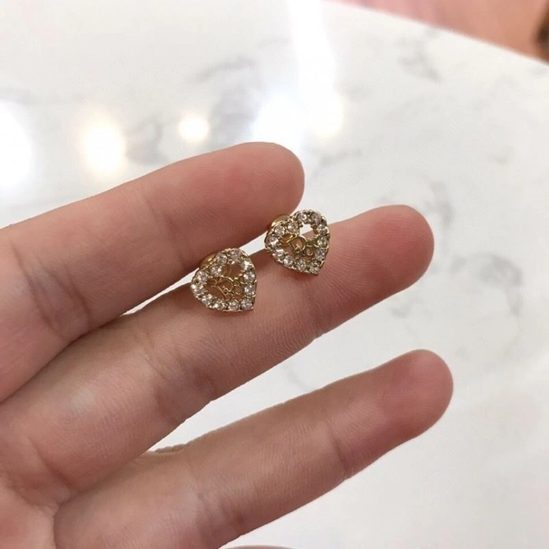 WrinkleFree Christian Dior Earrings 236311