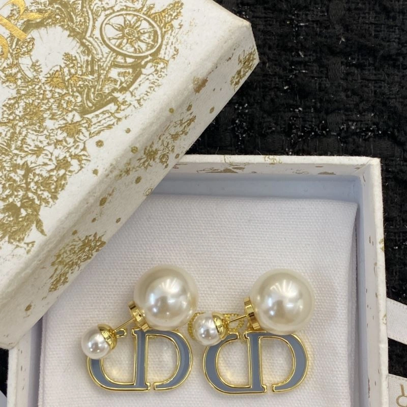 Christian Dior Earrings SmoothTexture 236303