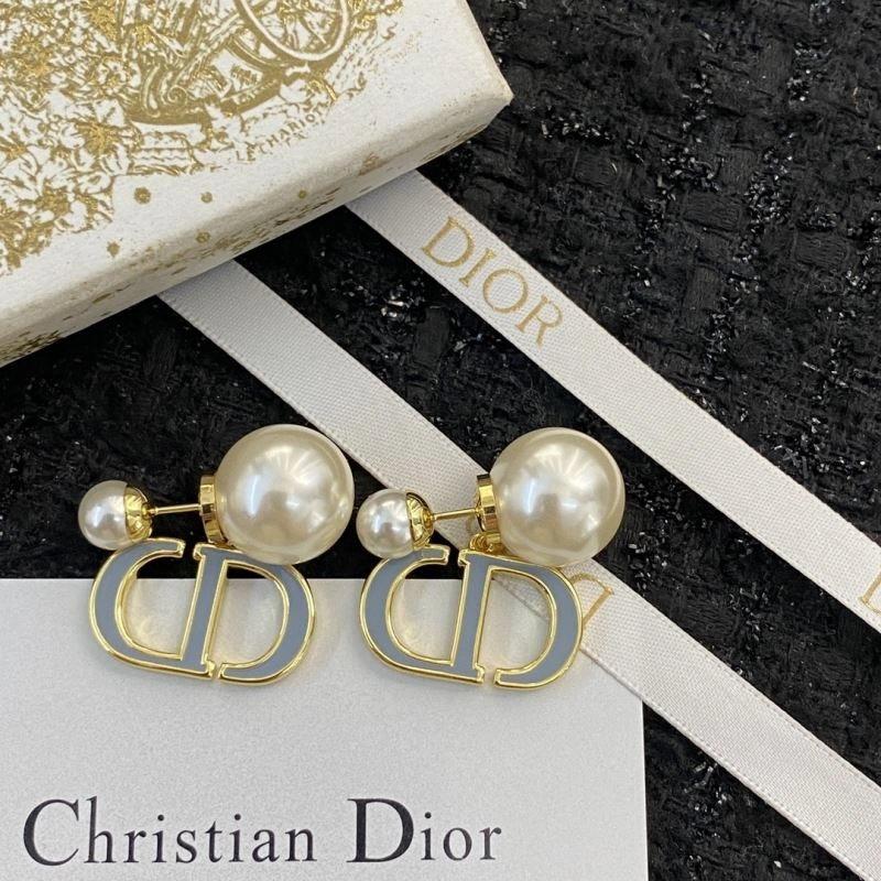 Christian Dior Earrings SmoothTexture 236303