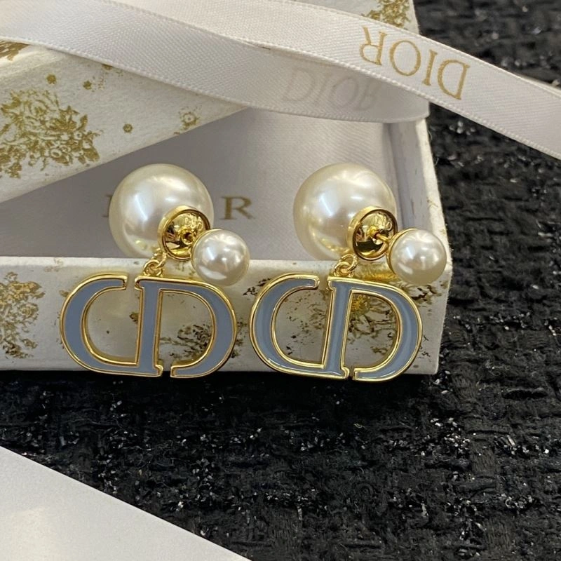 Christian Dior Earrings SmoothTexture 236303