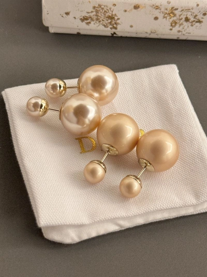 Christian Dior Earrings Durable 236302