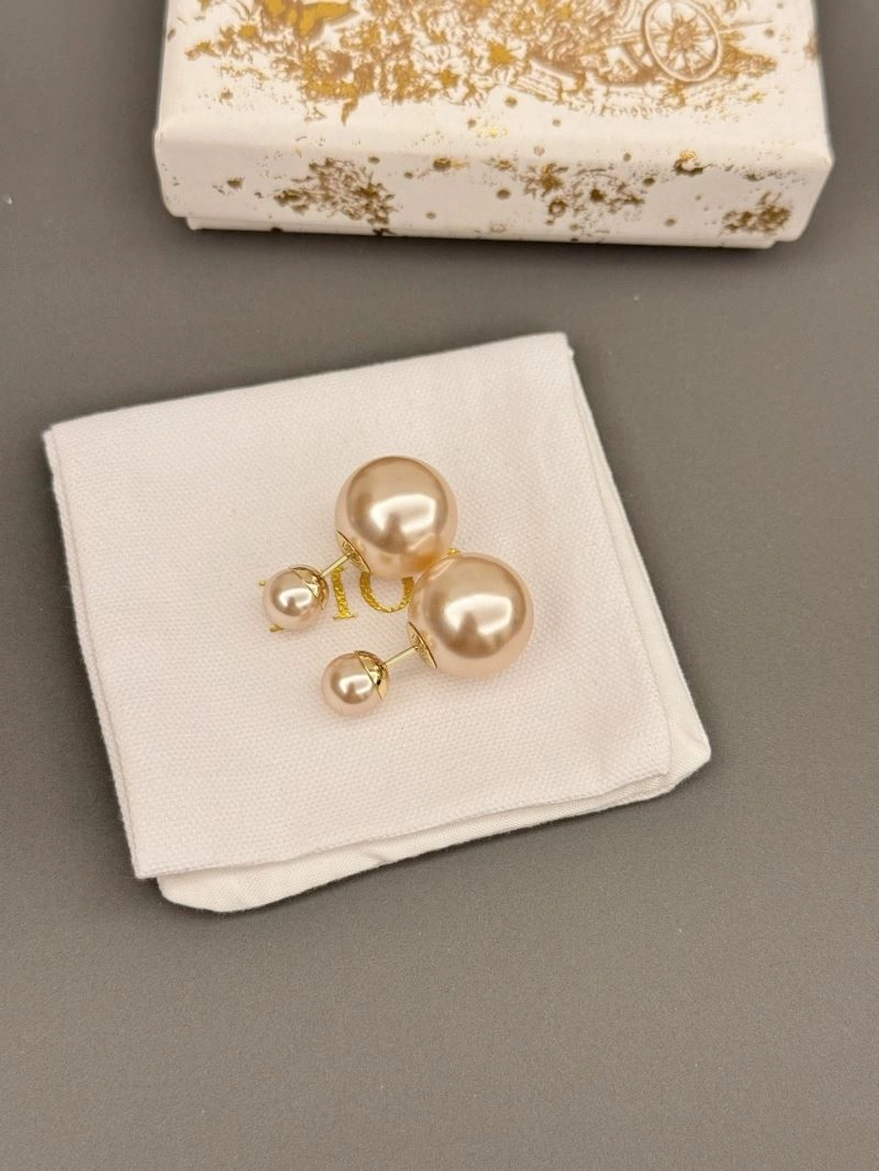 Christian Dior Earrings Durable 236302