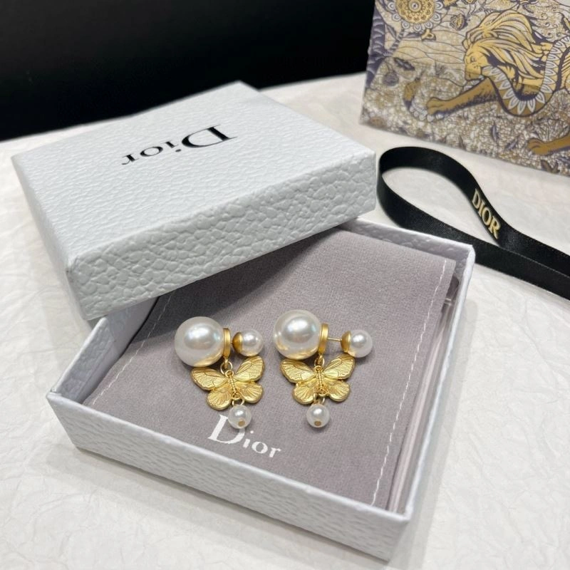 Christian Dior Earrings ModernLook 236286