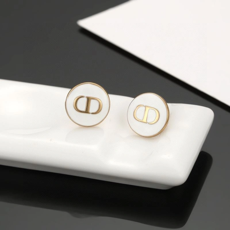 Breathable Christian Dior Earrings 236177