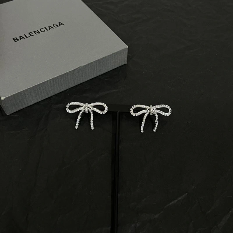Christian Dior Earrings TechFriendly 236182