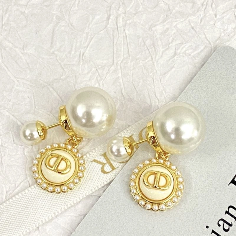 Christian Dior Earrings Tailored 236165