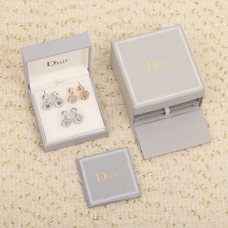 Elegant Christian Dior Earrings 236144