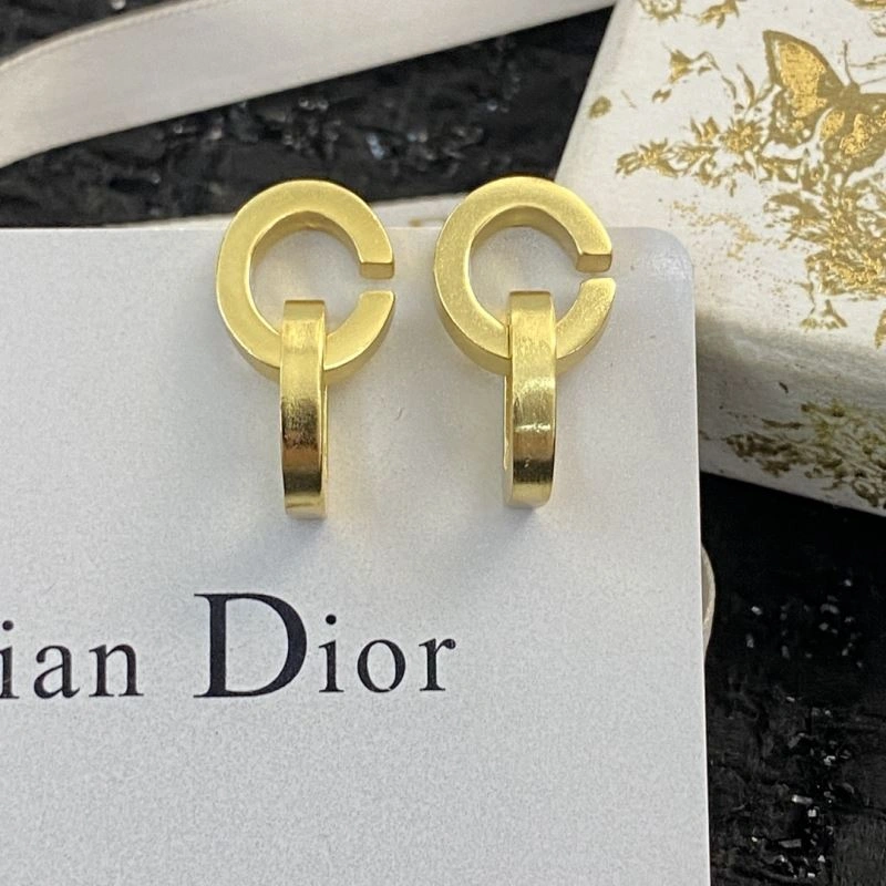 Practical Christian Dior Earrings 236131