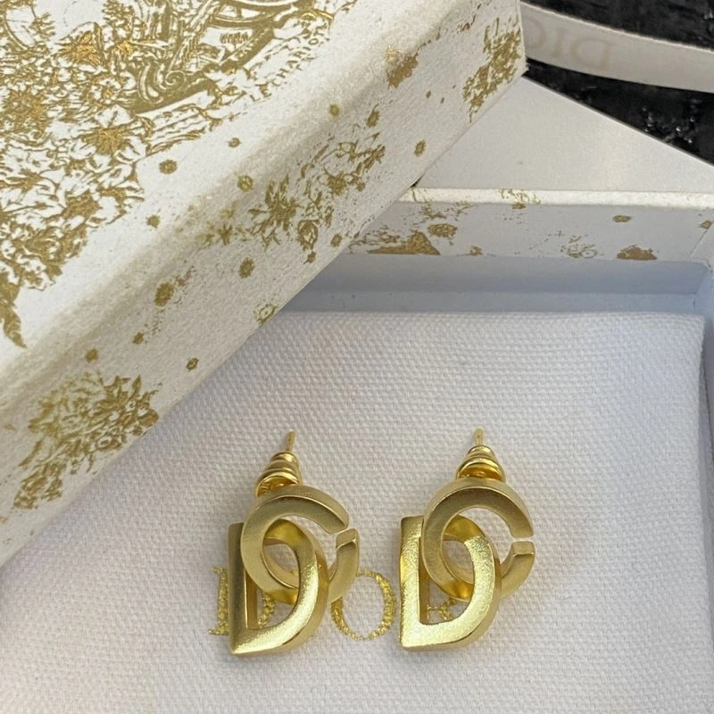 Practical Christian Dior Earrings 236131