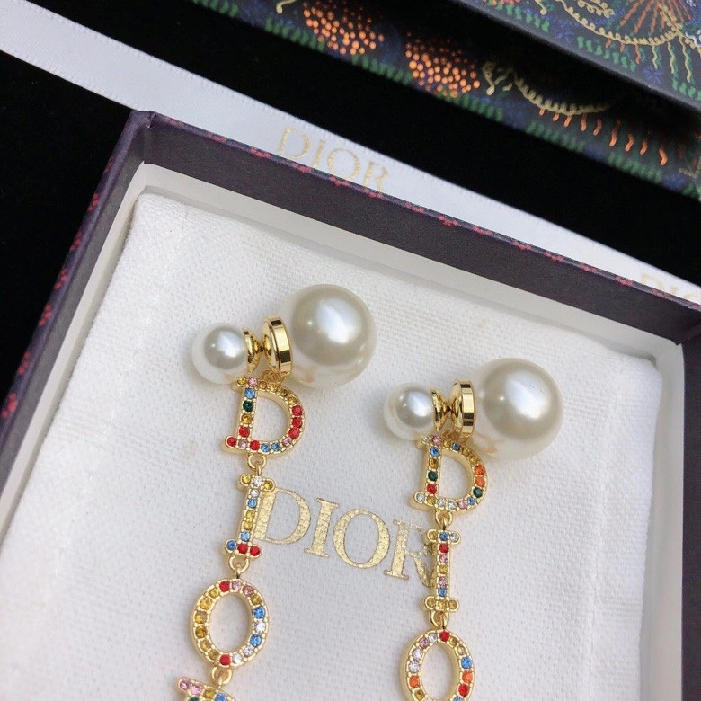 ComfortFit Christian Dior Earrings 236198