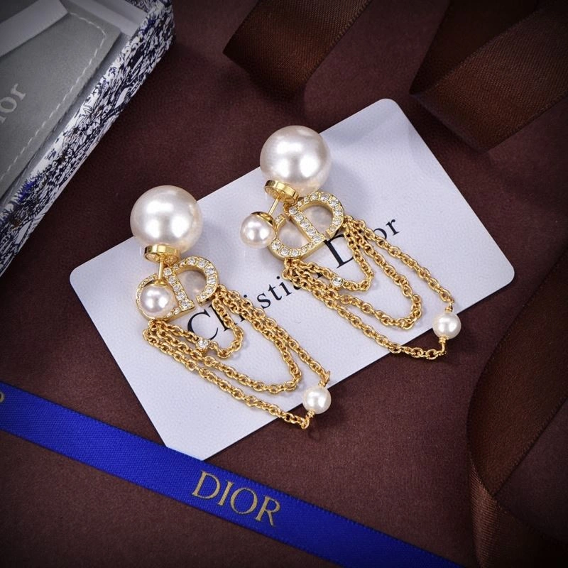 FashionForward Christian Dior Earrings 236194
