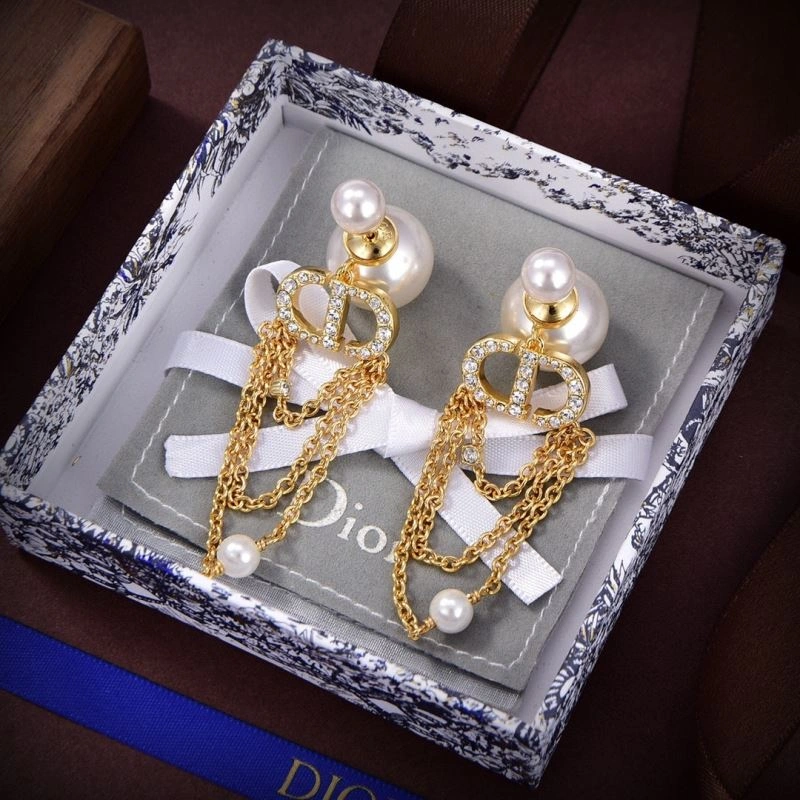 FashionForward Christian Dior Earrings 236194