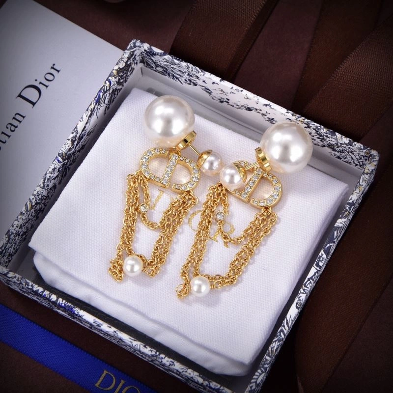 FashionForward Christian Dior Earrings 236194