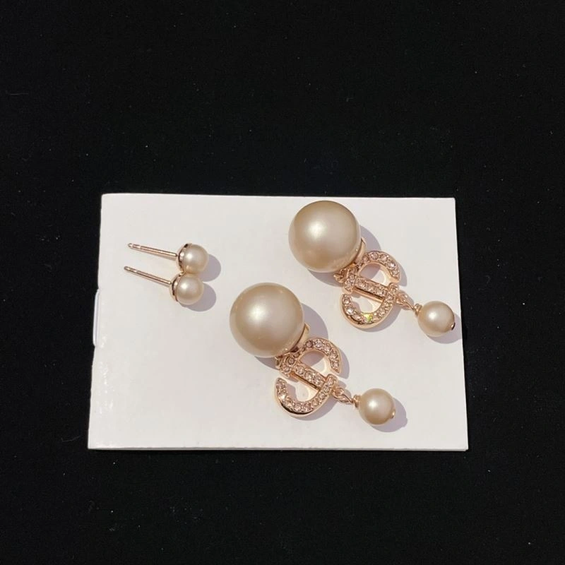 Contemporary Christian Dior Earrings 236112