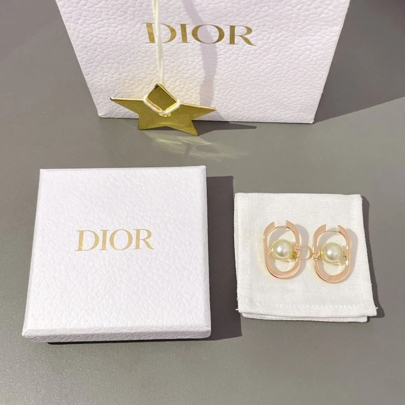 Christian Dior Earrings Snug 236117