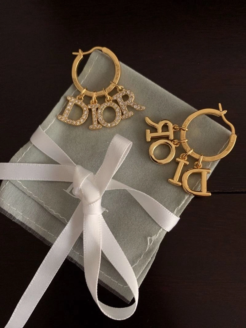 TechFriendly Christian Dior Earrings 236120