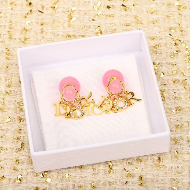 WrinkleFree Christian Dior Earrings 236123