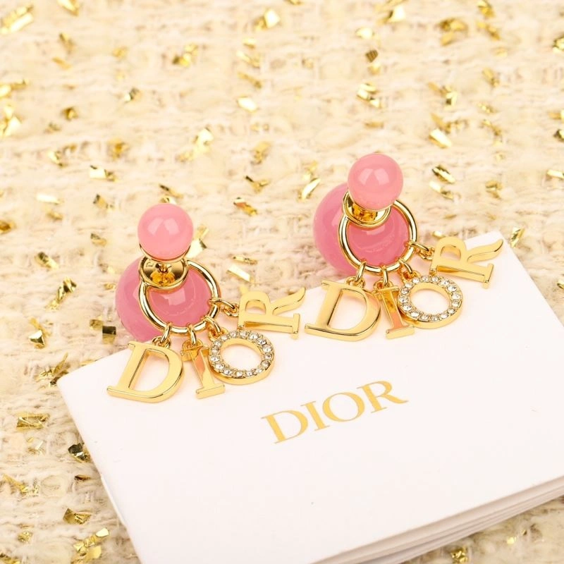WrinkleFree Christian Dior Earrings 236123