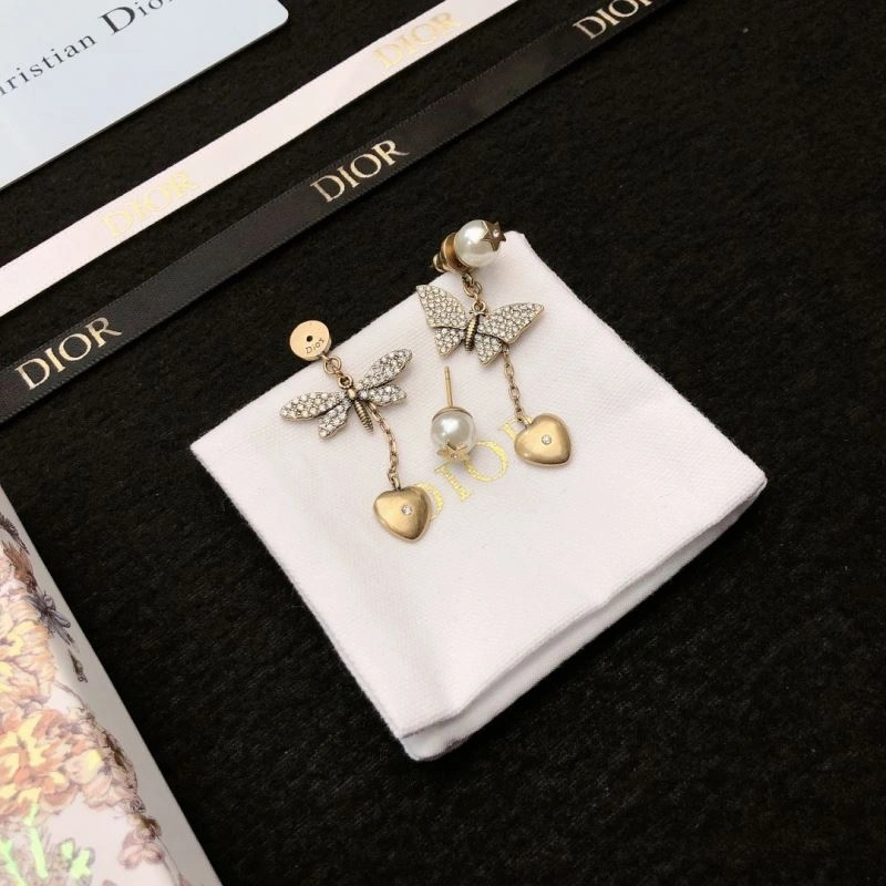 Christian Dior Earrings Comfortable 236100