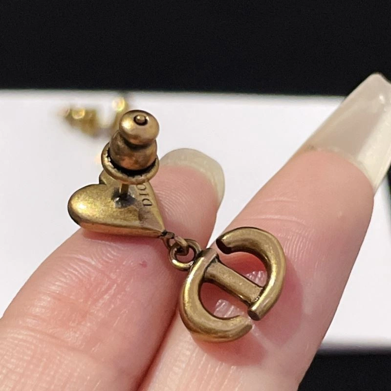 Refined Christian Dior Earrings 236098