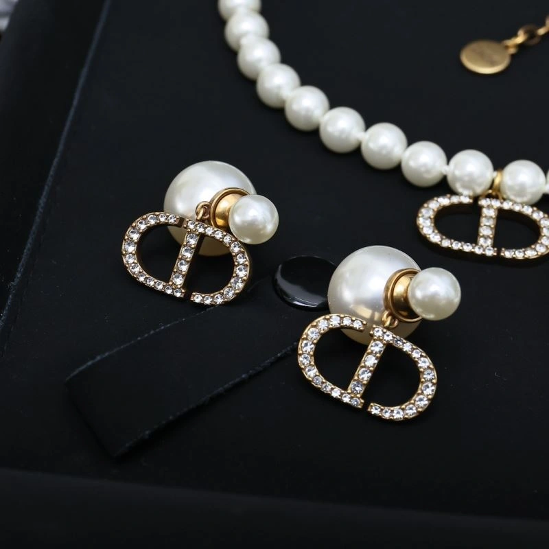 HighQuality Christian Dior Earrings 235604