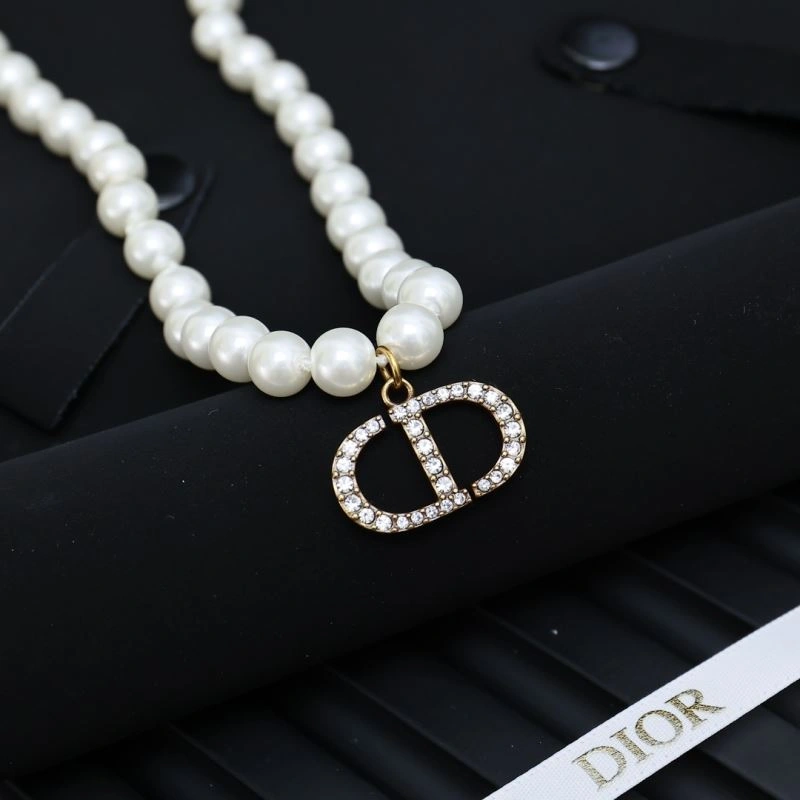 HighQuality Christian Dior Earrings 235604