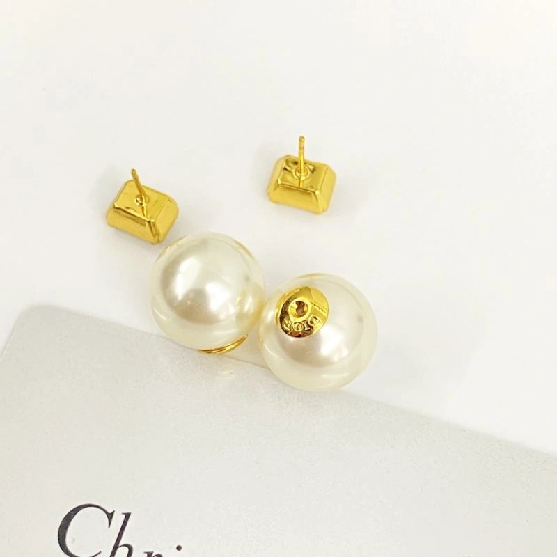 Modern Christian Dior Earrings 235595
