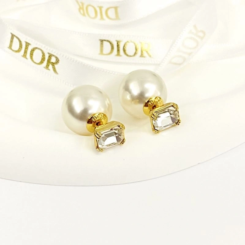 Modern Christian Dior Earrings 235595