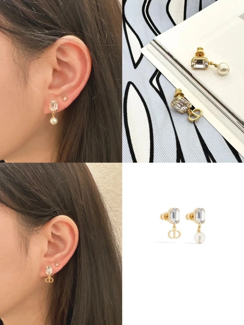 Attractive Christian Dior Earrings 235598