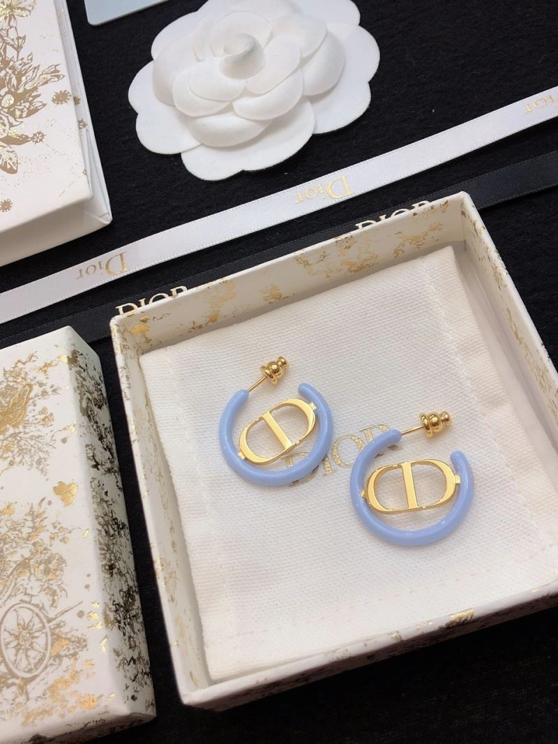 Christian Dior Earrings Minimalist 235609