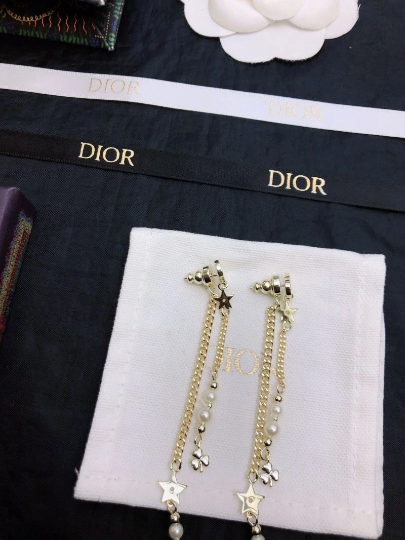 Christian Dior Earrings Sophisticated 235594