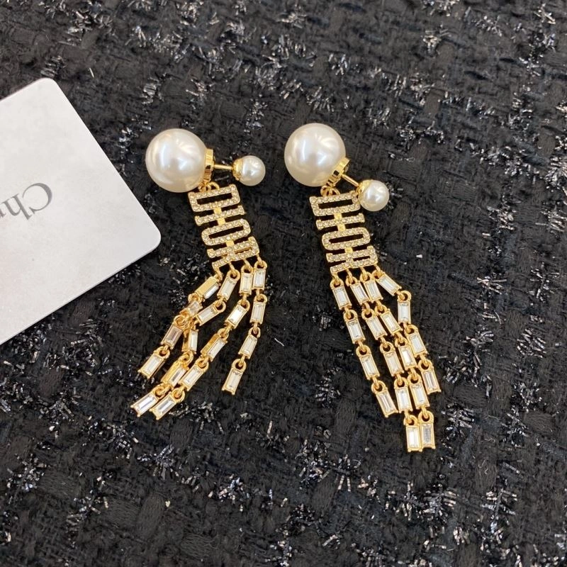 Christian Dior Earrings Cozy 235586