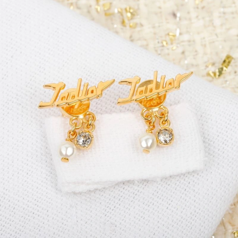 Timeless Christian Dior Earrings 235571