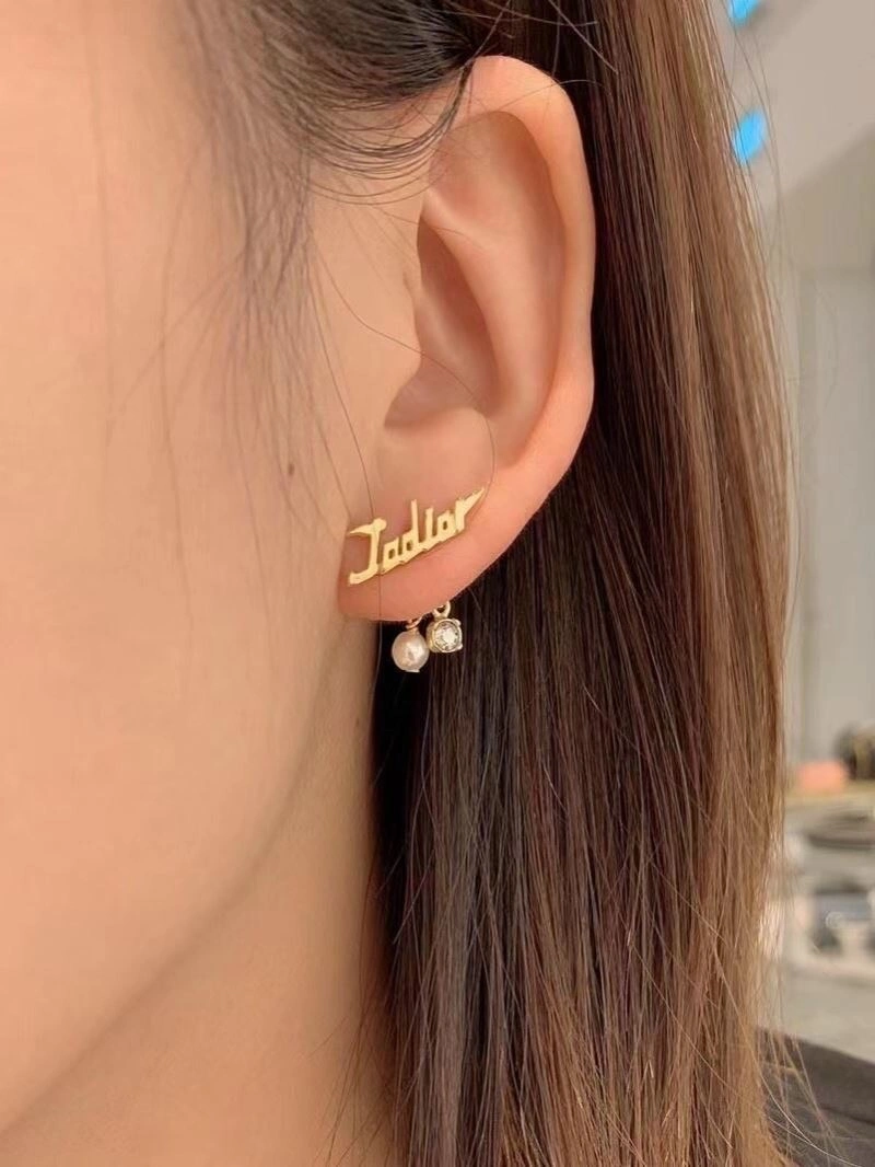 Timeless Christian Dior Earrings 235571